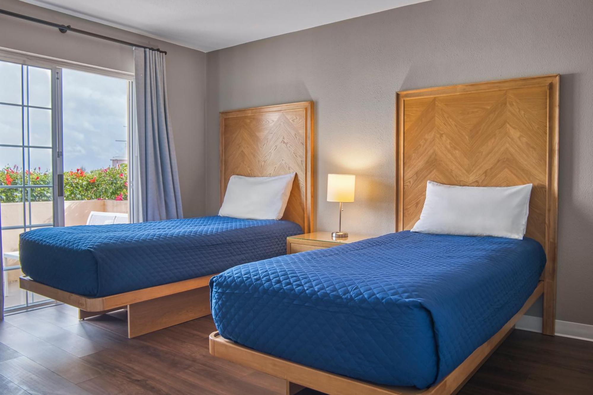 Апарт отель St George'S Club Сент-Джордж Экстерьер фото